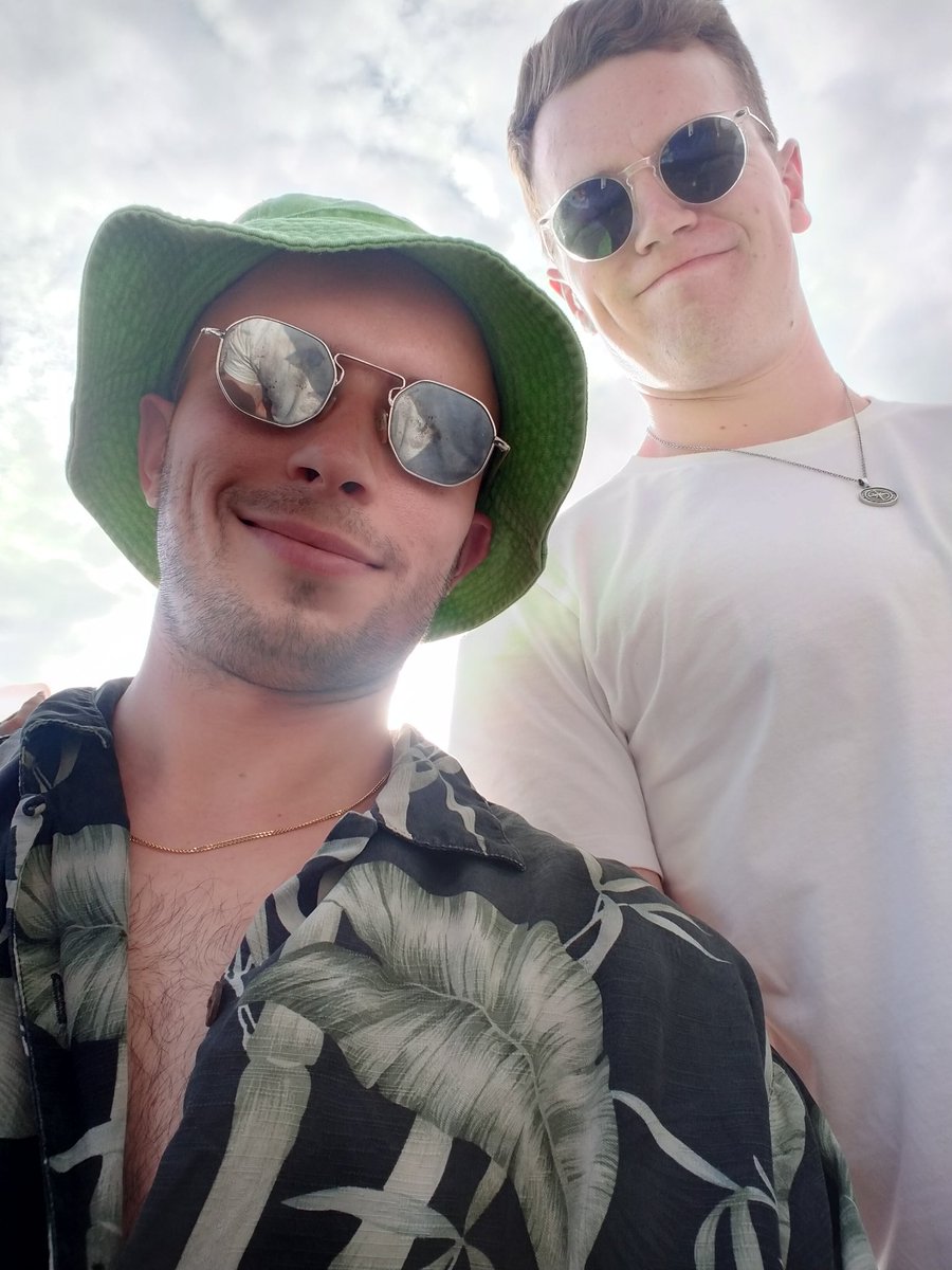 therobdenham's tweet photo. #NoMusicOnADeadPlanet 
#readingfestival2022 
Get us losers on the big screen https://t.co/llgp5lx734