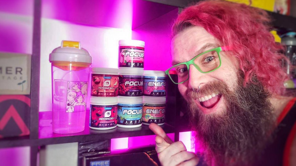 akaSnuggie's tweet photo. Remember that time that I made that unboxing video and that time last night that I said I had something to announce this morning...
Well it's this morning --
I'm proud to announce that I am OFFICIALLY partnered with @ADVANCEDgg!
This is just the beginning... #BeAdvanced https://t.co/ROKmQg2D2p