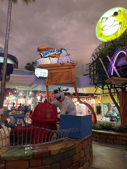 Anyone else notice Little Nemo is missing???🤔🤔🤔 @UniversalORL https://t.co/tz8bPVA0Si<a href="/tag/spieglergirls"class="tags"><span>#spieglergirls</span></a><a href="/tag/spieglersisters"class="tags"><span>#spieglersisters</span></a>