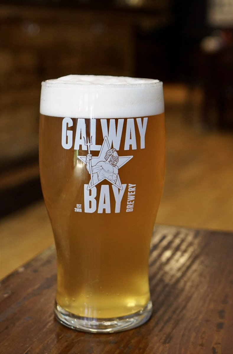 BrewDock's tweet photo. That Friday feeling 😋😉 Find us right across the road from Connolly Station 🚉 

#BrewDock #Beers #CraftBeers #Dublin1 https://t.co/4duBWqOIBB