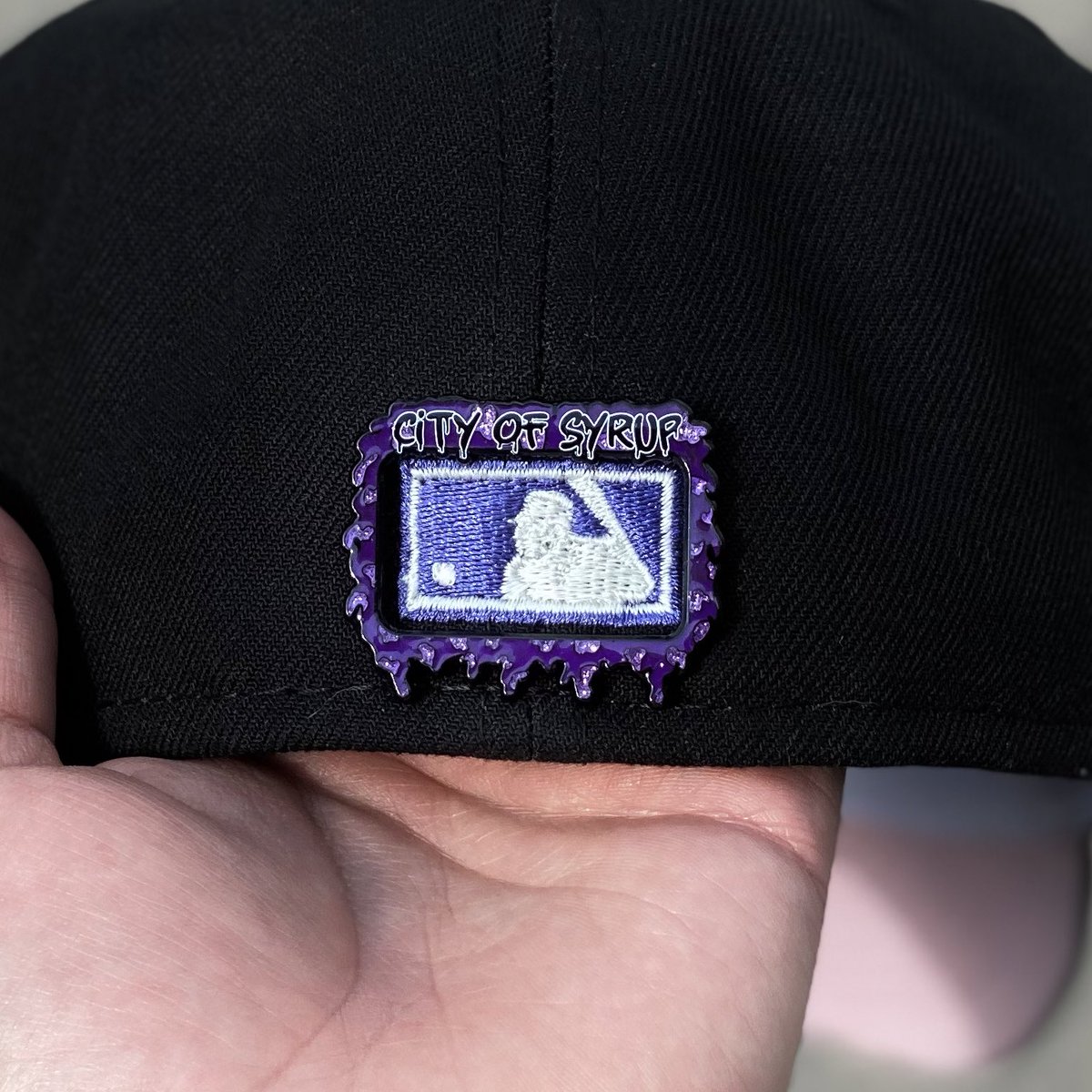 HtxCapGhoul's tweet photo. Could be purple or it could be pink. 🤘🏼 https://t.co/AOT8HNOil6