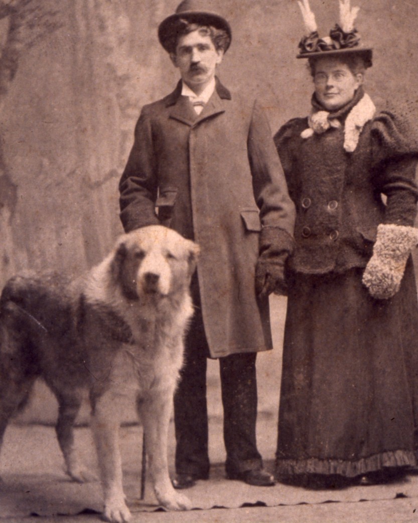 guelphmuseums's tweet photo. "Now that's a good boy!"πΆ Happy #InternationalDogDay to all you canine lovers out there.
What would you name this big pup? We'll go first, "Goliath" π
#Guelph #GuelphMuseums #NationalDogDay #DogLovers #DogsInHistory #VintageGuelph #GuelphHistory https://t.co/2V8jlGSMzy