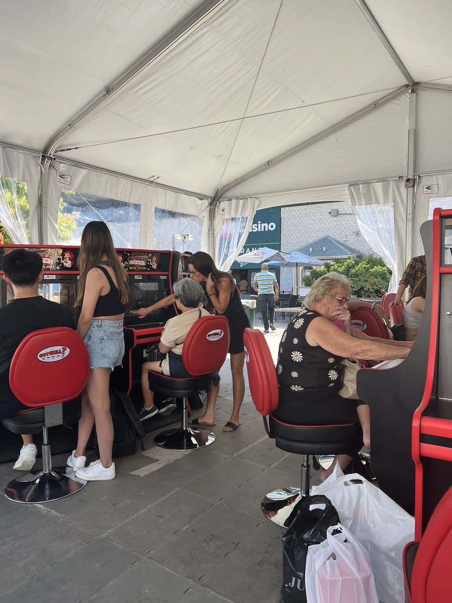 gotskillgames's tweet photo. GotSkill at the CNE in the Casino area!!
#GotSkill #CNE #CNE2022 #TheEx #TheExhibition https://t.co/RiYkugMgoD