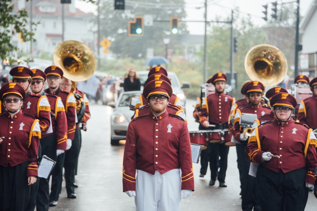 FairmontState's tweet photo. We invite all Falcons to join us this Saturday, August 27 for Play Music on the Porch Day!🎷🎸🥁

Make sure to add the hashtag #PlayMusiconthePorchDay to any photos or videos you share.📸

Visit https://t.co/03DnFjvoAk to learn more and upload your content to the worldwide map.🗺️ https://t.co/Q4bnEGgrFM