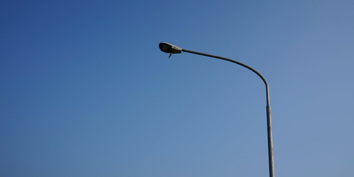 TownofWhitby's tweet photo. You can now report lighting, park, road, vandalism, and waste collection issues using Whitby's online reporting form! Learn more: https://t.co/DCkuIQ9gIQ #ReportAnIssue https://t.co/ukHOLFvyZS