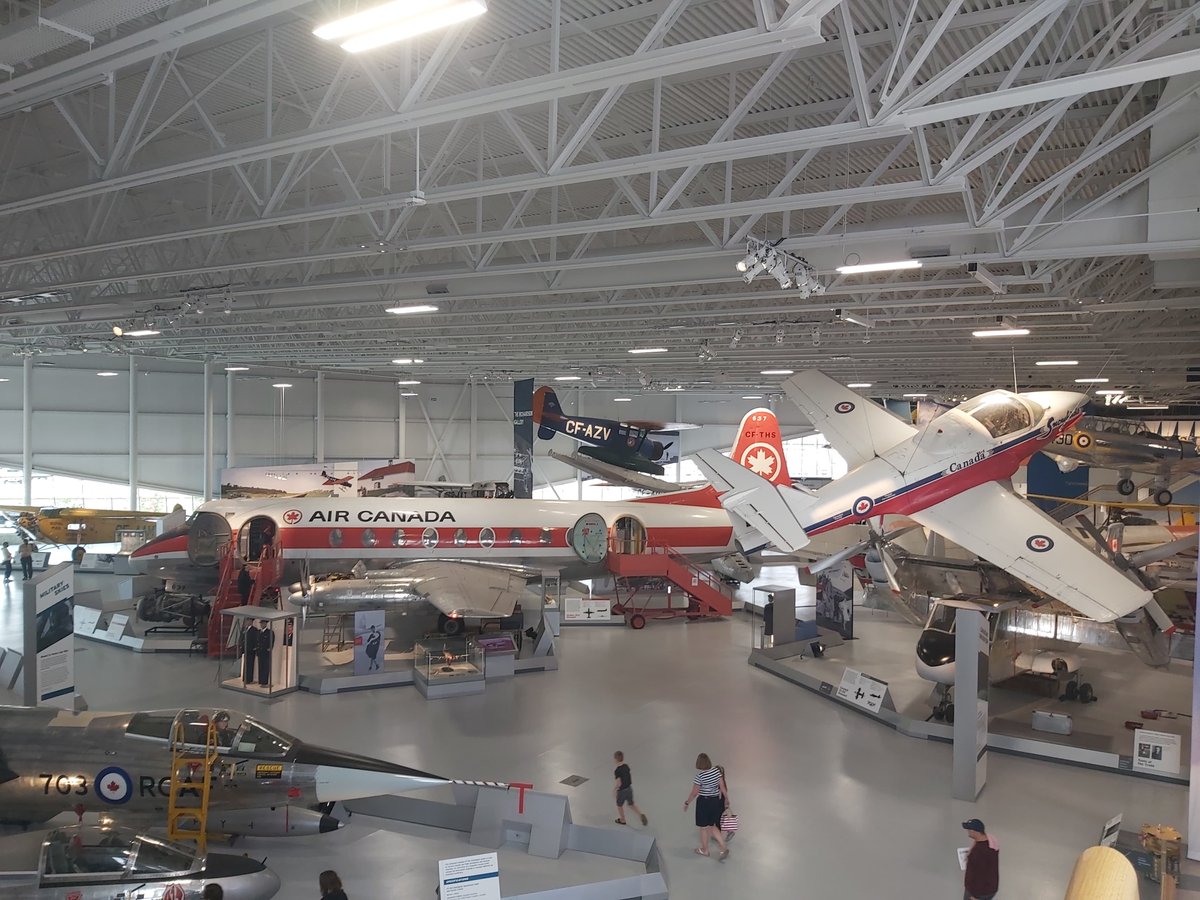 AvAeroCouncil's tweet photo. A big thank you to @RoyalAviationMB for hosting our own Ian Dowd and providing an in-depth look at the new building! Keep up the great work!
#KeepCanadaFlying #Aerospace #Education #Innovation https://t.co/I8hfJAG0zk