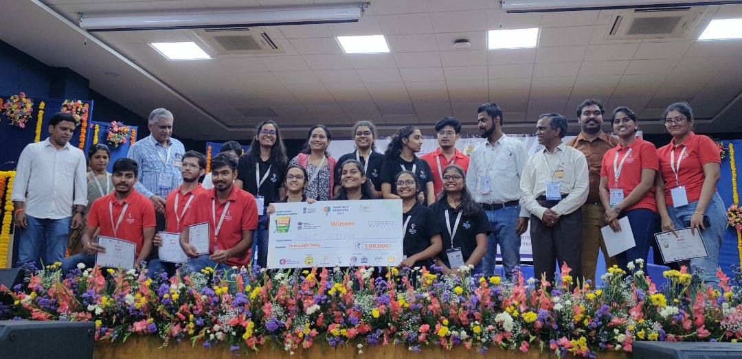 VnrvjietH's tweet photo. Teams SparkT and Addhar recieving their award and certificates at the Valedictory Ceremony of SIH 2022.
@VnrvjietO @blackpearl_jk @mhrd_innovation @PIB_India @PIBHRD @AICTE_INDIA @SIH2022_MIC #SIH2022 #sih22 #sihgrandfinale #results https://t.co/to9Dnhiz6G