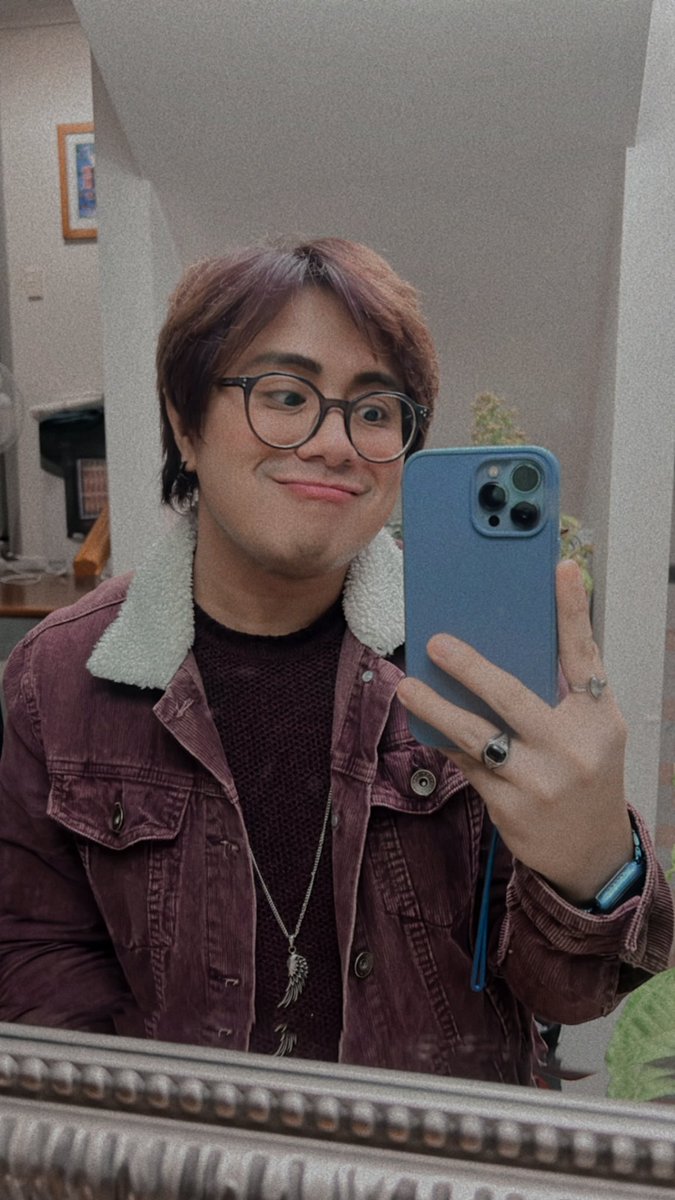 “Ung goofy boy lucky mong guy friend na harot na mahilig manyakap pose.” San ba ung guys na ganyan dito sa twitter dm me 🤣 #alterpinoy