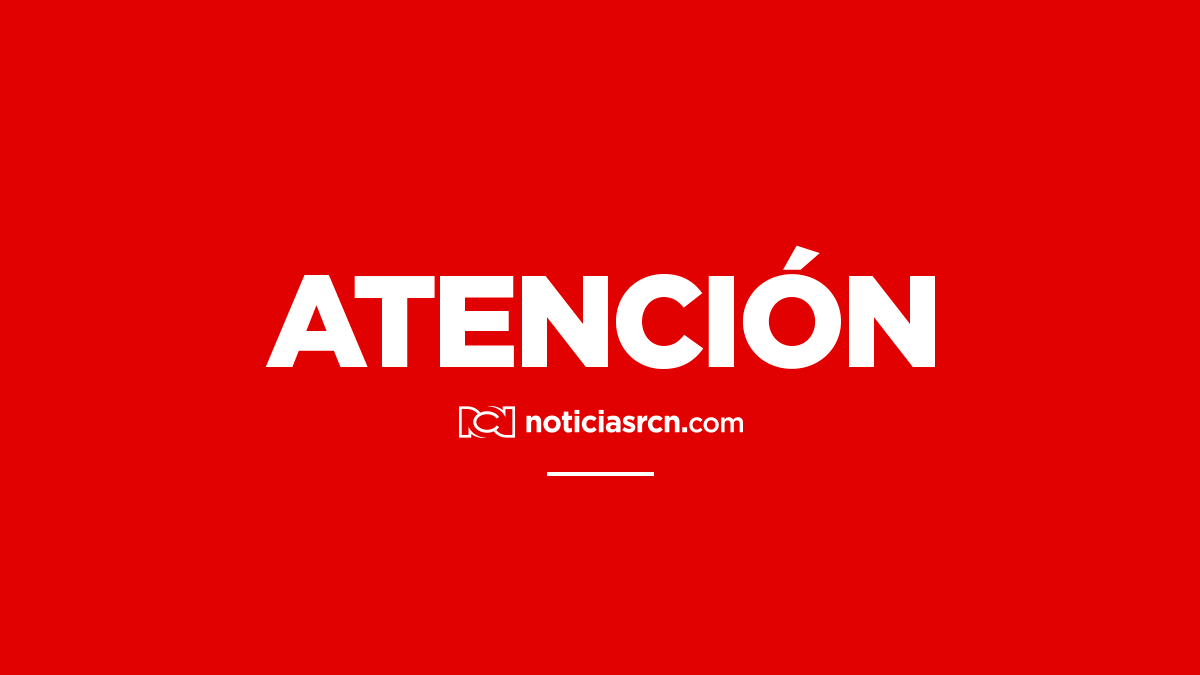 NoticiasRCN's tweet photo. #ATENCIÓN | El abogado del Coronel Benjamín Núñez, acusado de asesinar a quemarropa a jóvenes dentro de una patrulla en Sucre, dice que está dispuesto a entregarse. https://t.co/aYxk5IhNjx