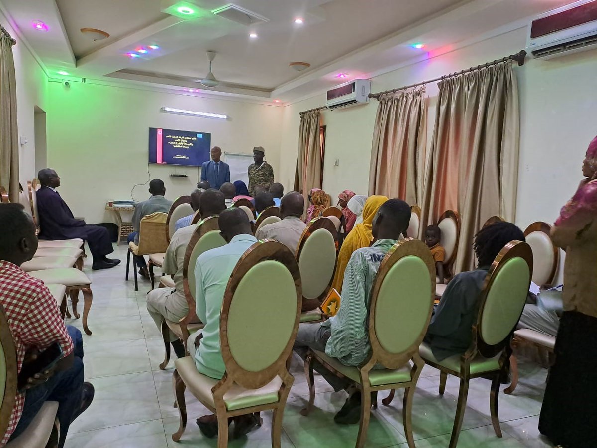 GenevaCallSudan's tweet photo. في إطار مواصلة الإلتزام ب#المعايير_الإنسانية وتعزيز#حماية_المدنيين في دارفور، أقامت نداء جنيف العديد من الأنشطة والمشاركة التي تستهدف الجهات الموقعة على #اتفاقية_جوبا_للسلام بالإضافة الى أعضاء منظمات المجتمع المدني,ممثلي قادة المجتمع والأعضاء المؤثرين والشباب. 👇 https://t.co/NI2XfQ6nM5