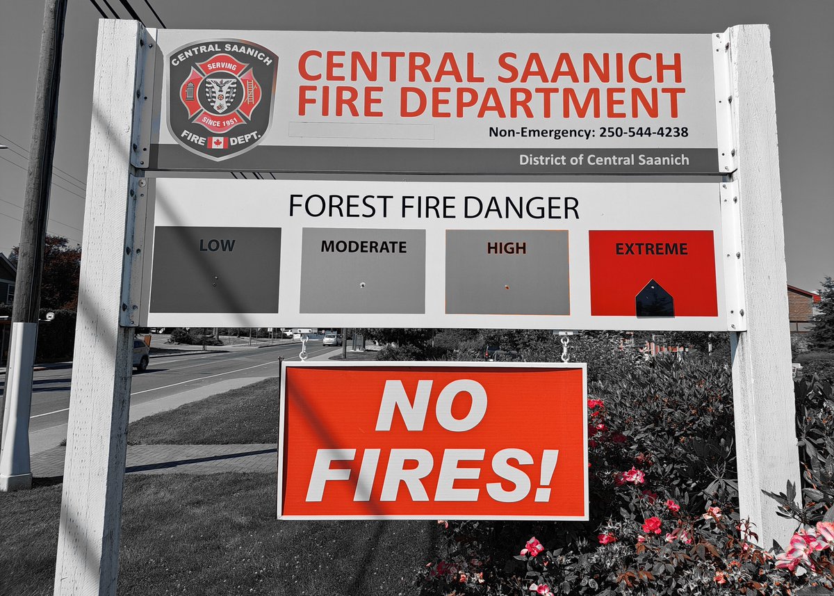 CSaanichFire's tweet image. A reminder to all residents that open fires, including campfires &amp;amp; recreational fires remain banned. Propane fires are still permitted as long as they are CAS or ULC approved and the flame height is less than 15cm. 
 @CSaanich @FireSmartBC #csaan #csaanfiresmart