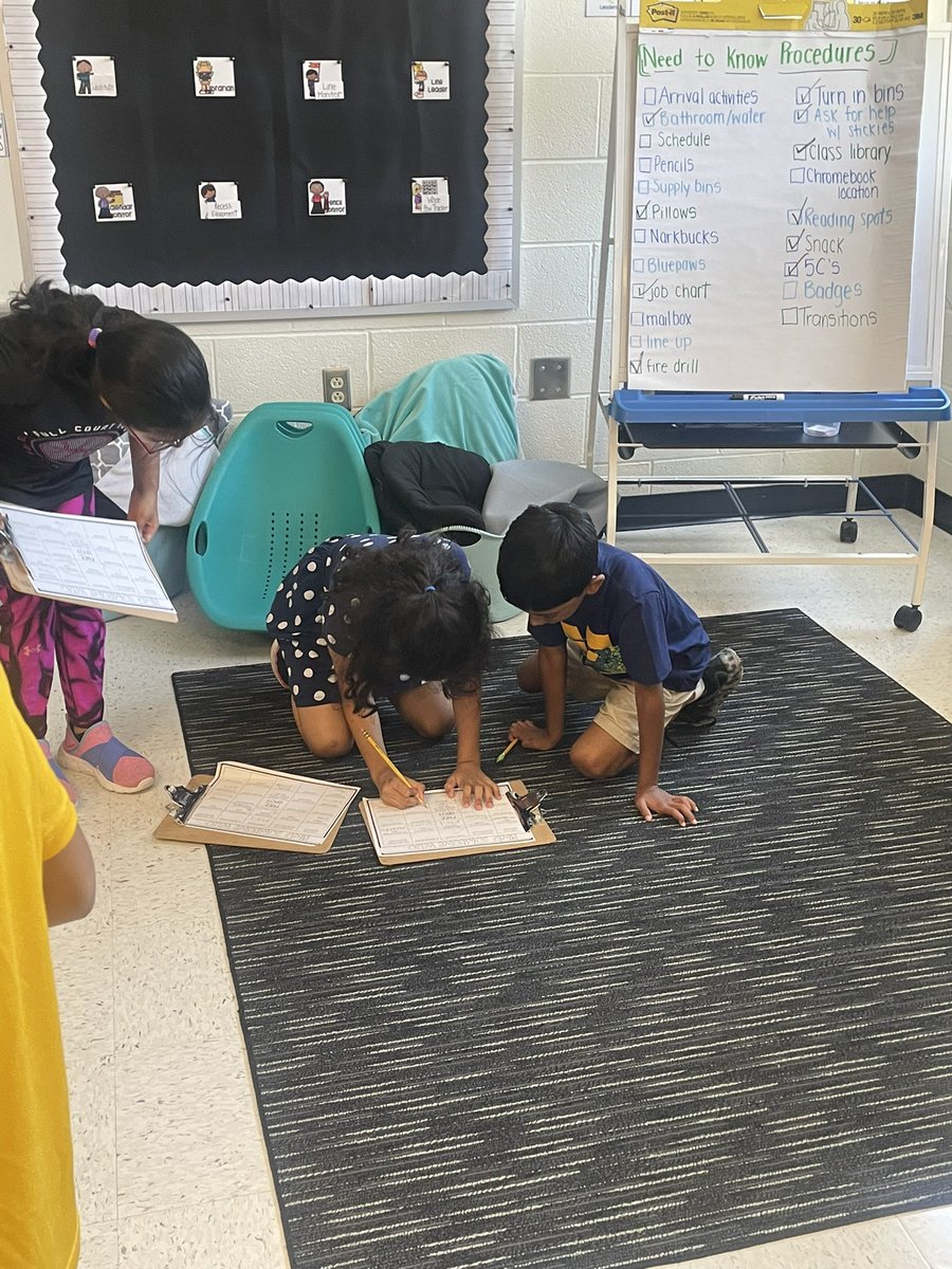MsNarkevic's tweet photo. Today we did a “Find someone who…” activity where we learned more about each other! @RLCPrincipal https://t.co/v90xQO6um8