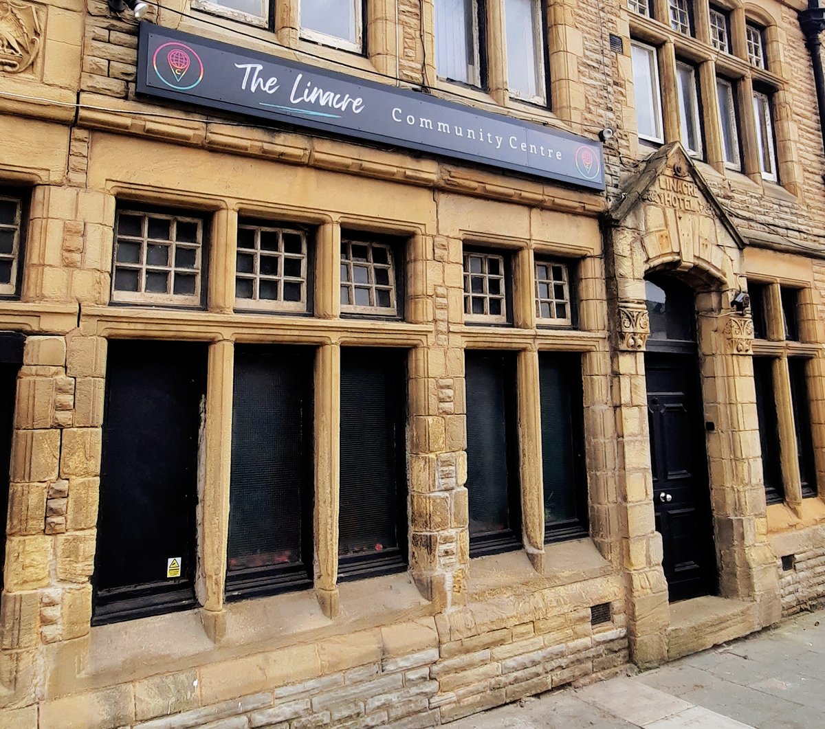 ConquerLifeCIC's tweet photo. New sign day! 🔥🙌 It's amazing to see the building take shape! Another step closer to creating an amazing venue for the community! #conquerlife #bootle #community #linacrecommunitycentre #communitycentre #thelinacre https://t.co/f5i7zmT8nw