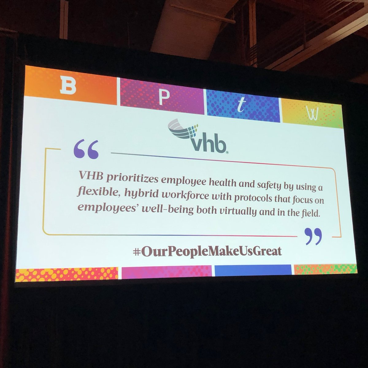 VHBnow's tweet photo. We had a blast celebrating our #11 ranking in the Large Firm category at the @OBJUpdate Best Places to Work 2022 event—the sixth consecutive year we have been nominated!
View open positions in #Orlando: https://t.co/eBsiSEjmLL.
#OurPeopleMakeUsGreat #OBJBPTW #BestPlacesToWork https://t.co/ceyPibDZI8