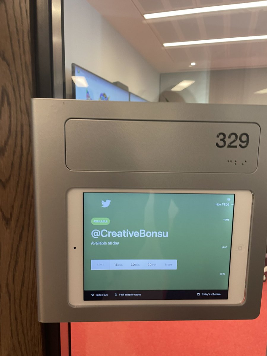 elanfear's tweet photo. The newest room at @TwitterUK, where @CreativeBonsu’s legacy will live on forever 💙 https://t.co/WAnbb782za