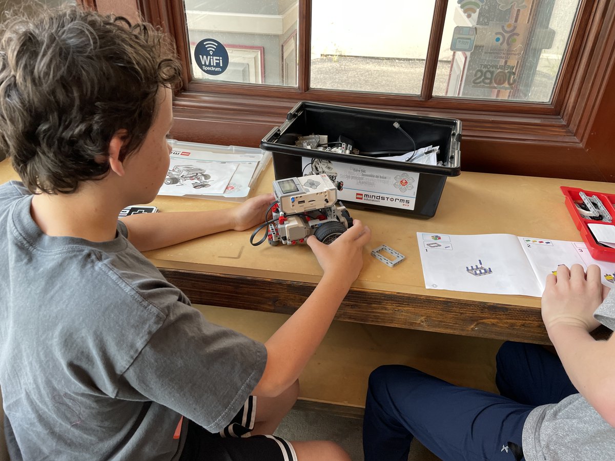 Bound2Connect's tweet photo. Olean TECH Unleashed after school meetings have been scheduled: 3:30 - 5:30 pm, Thursdays. 
Read more and register: https://t.co/aQ9A8EHUVS https://t.co/7y7Pr8d3nr