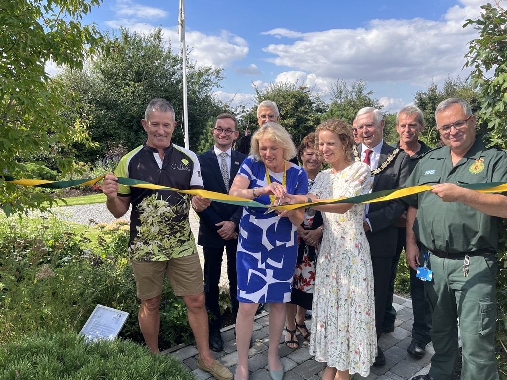 EEAST Ambulance Service tweet media