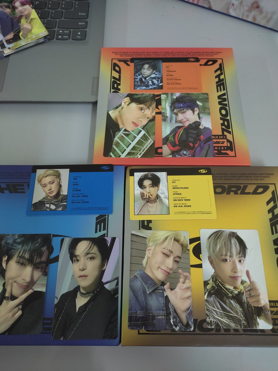blueberryuyu_'s tweet photo. ๐จ fit's mail of the day #fmotd
no yunho bandana but I got Yunho lipbite ๐ญ pulls lawa weh i suka i suka. seonghwa ngan yeosang je tak balik. mingi punya pc dua2 comel and dapat hongruella pc yesss and wooyo pun ๐ฅน๐ฅน๐ฅน san lak dapat pc rawr aaggh IM SO HAPPYYY https://t.co/HmdKFe9n4T