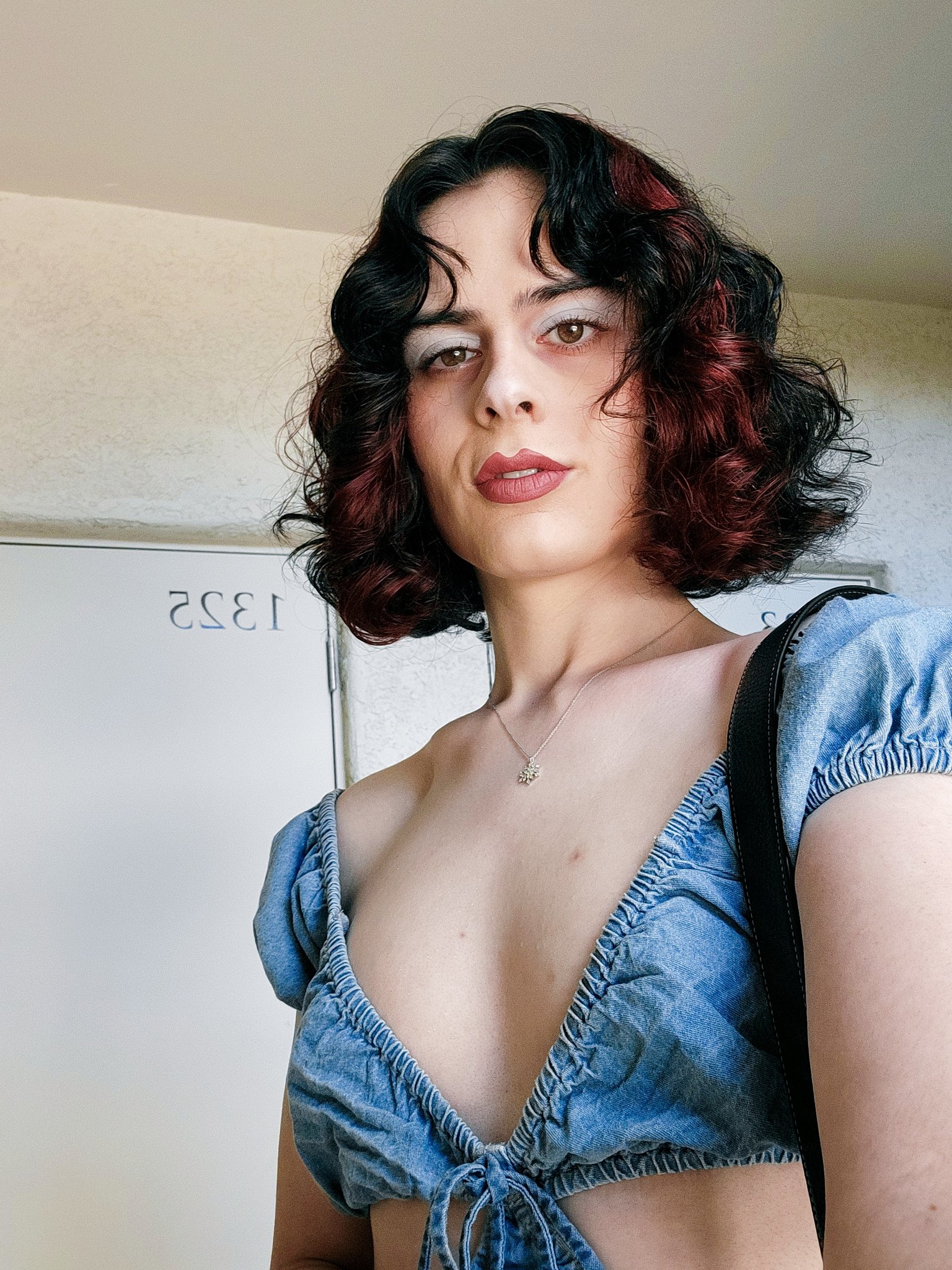 bright-on-twitter-want-to-go-out-with-me-https-t-co-u04ietxgfy