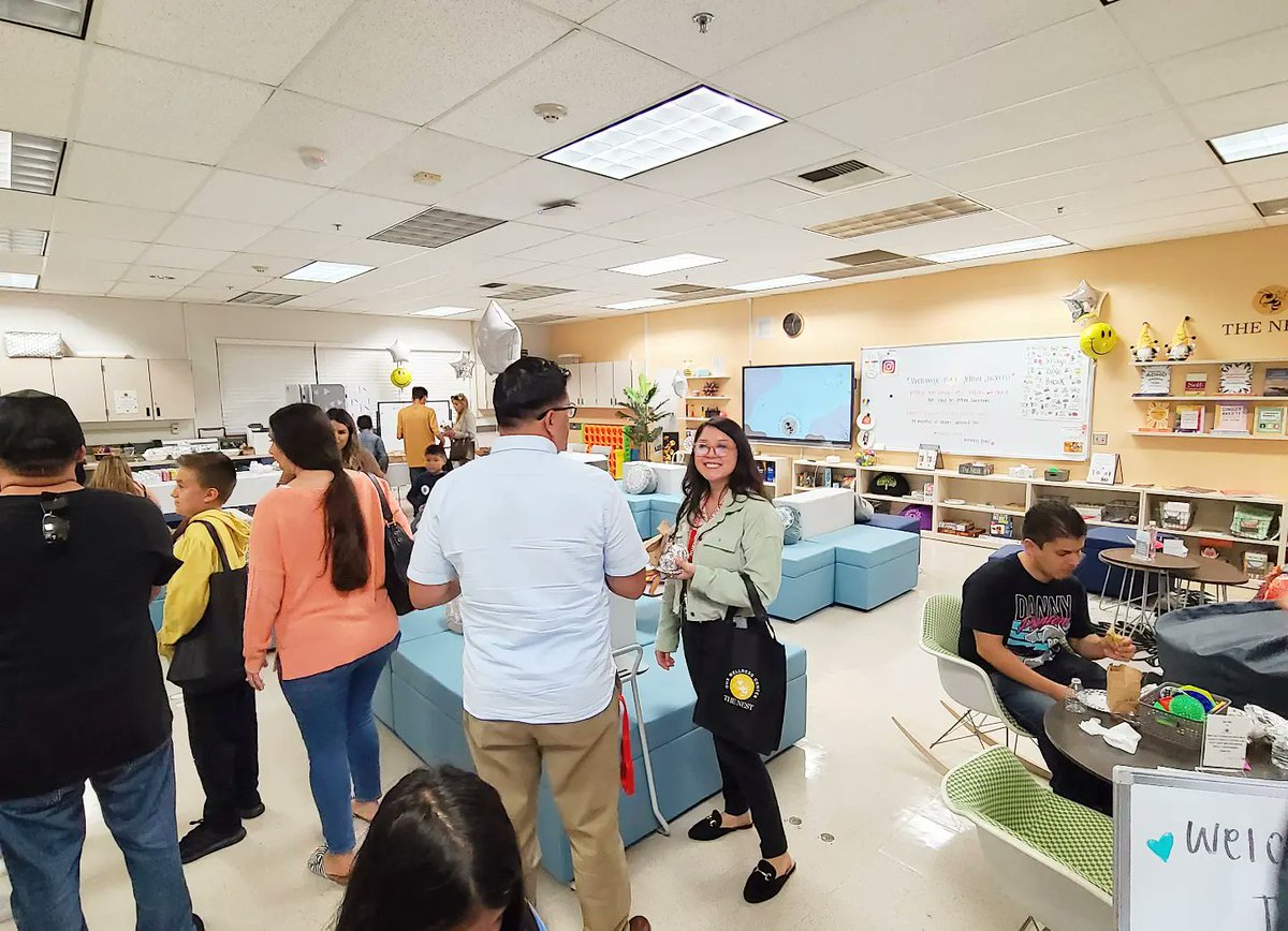 GabeTeranOxnard's tweet photo. Student Wellness Center grand opening at #OxnardHighSchool ❤👍🏾 

Wellness Centers connect students to needed supports &amp; safe, supportive, stress-free spaces.

Even more OUHSD Wellness Center openings will happen in the coming weeks!
@OxnardUnion https://t.co/jk6w81IVpX