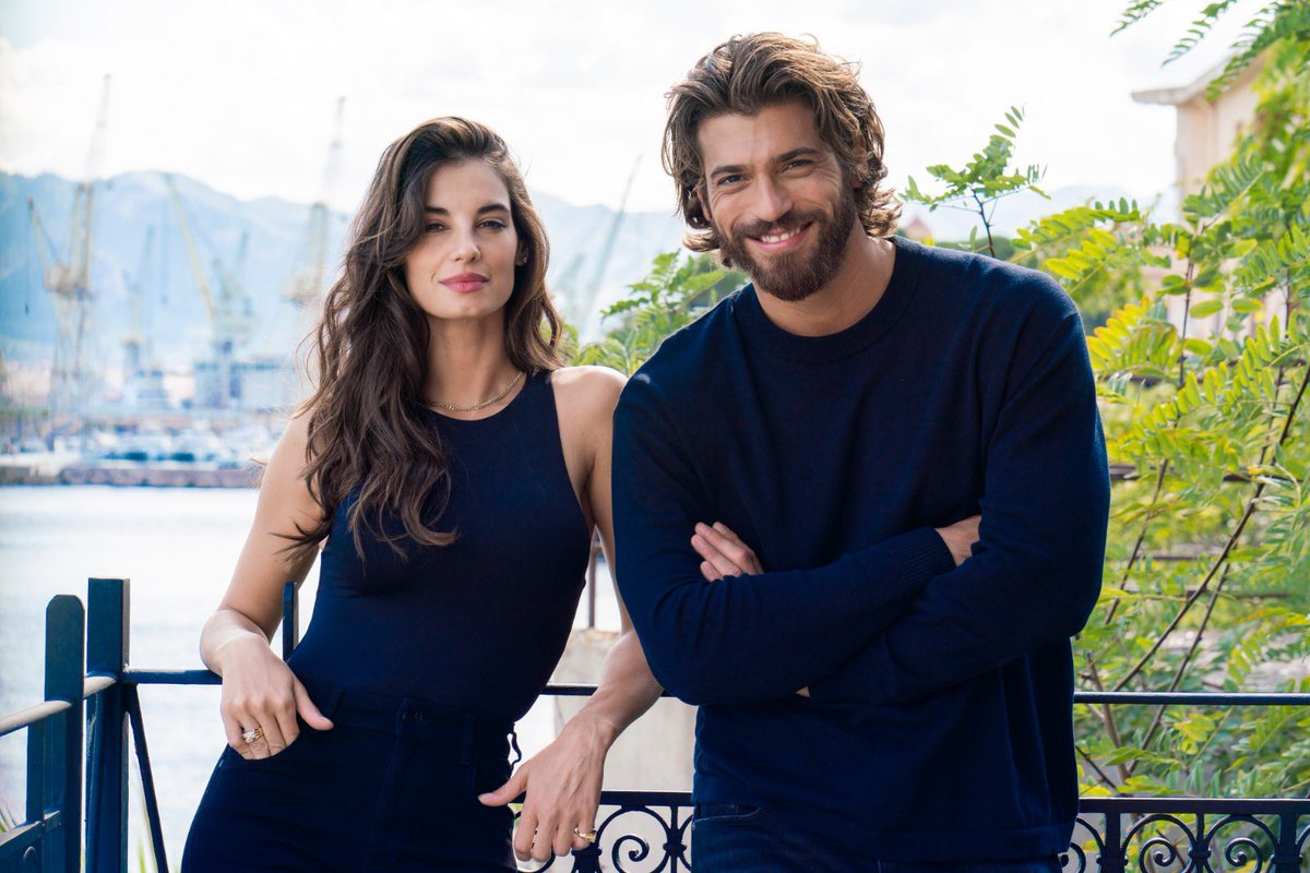 Francesca Chillemi e Can Yaman ospiti d'eccezione a Venezia. Saranno, infatti, presenti il 6 Settembre all’evento teaser della nuova serie targata #Lux Vide e RTI Mediaset.
#ViolaComeIlMare andrà in onda prossimamente su #Canale5.

<a href="/fictionmediaset/">Fiction Mediaset</a> 
<a href="/FremantleIT/">Fremantle Italy</a> 
<a href="/frachillemi___/">Francesca Chillemi</a>