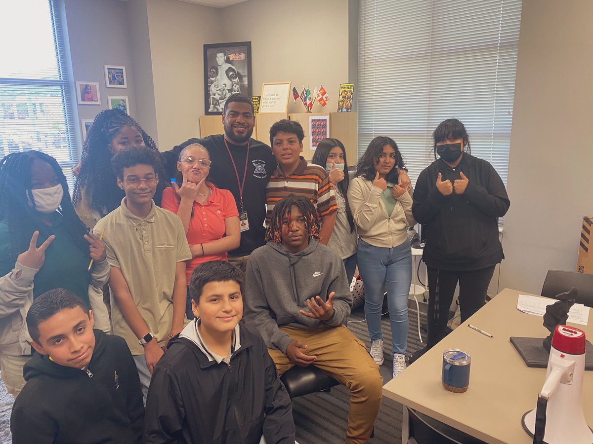 Justin Simmons tweet media