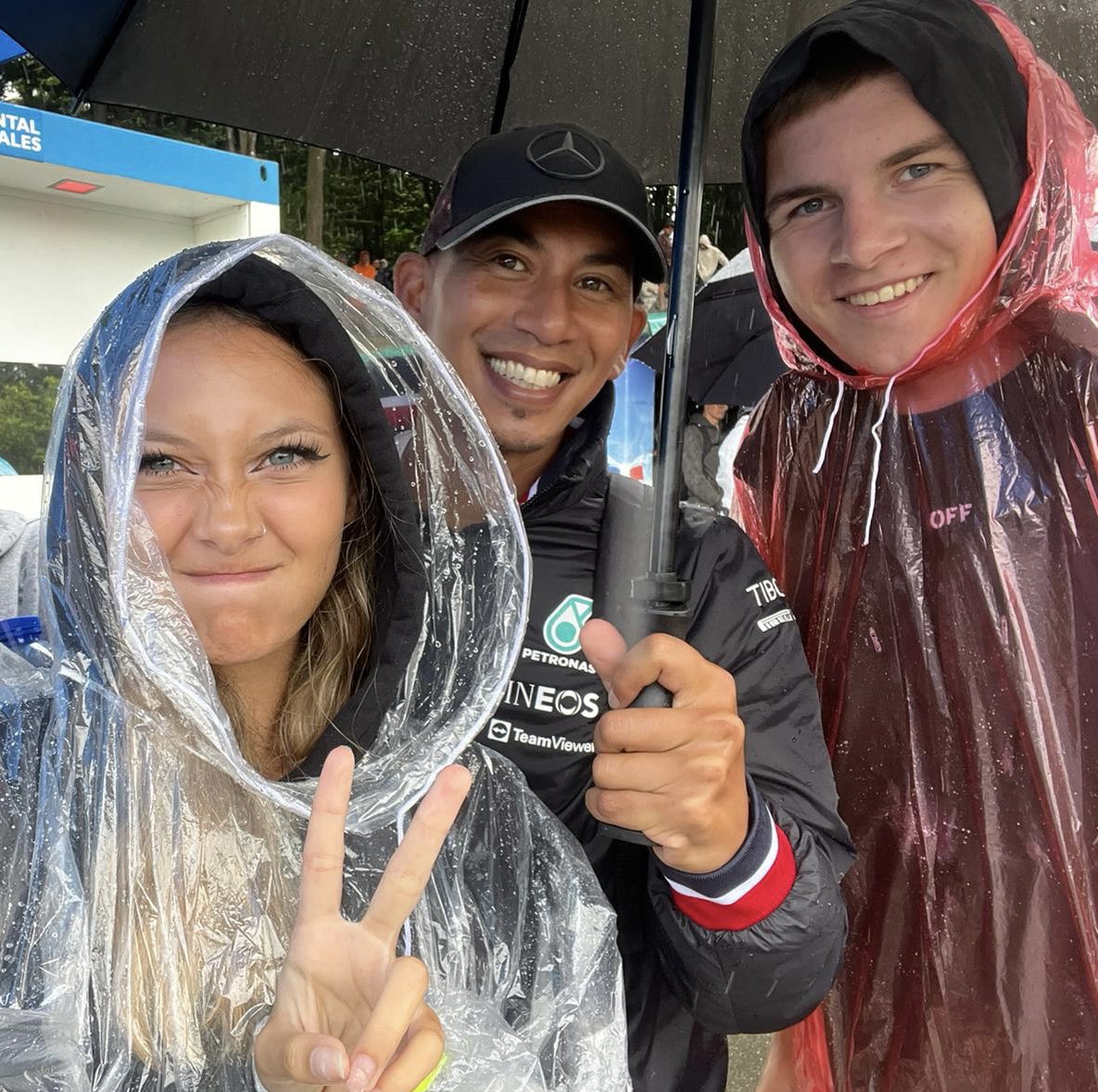bevvymills's tweet photo. Spa isn’t as great as it should be! However we are making the most of it! Here’s a picture minus me during the rain today! #spaf1 https://t.co/Tp14yvatpD