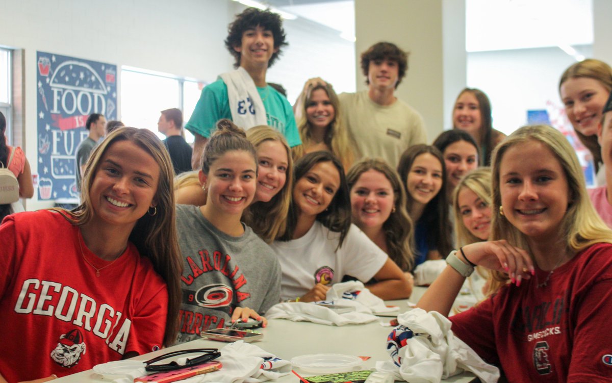 AFHS Yearbook tweet media