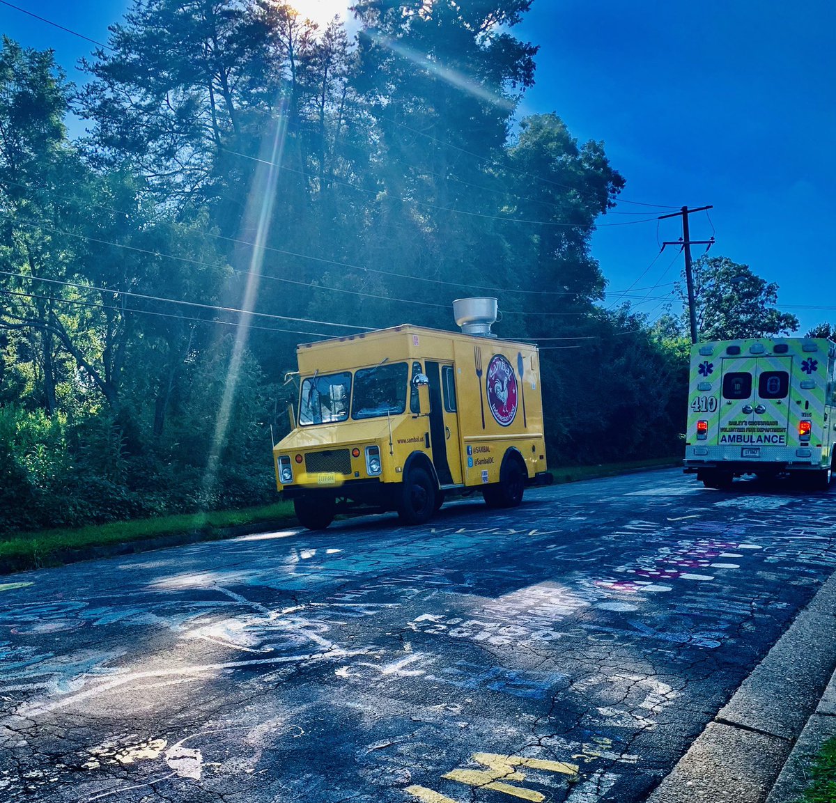 SambalDC's tweet photo. Serving dinner in Springfield area tonight https://t.co/jACYmex5qH https://t.co/1VDh4A5krN