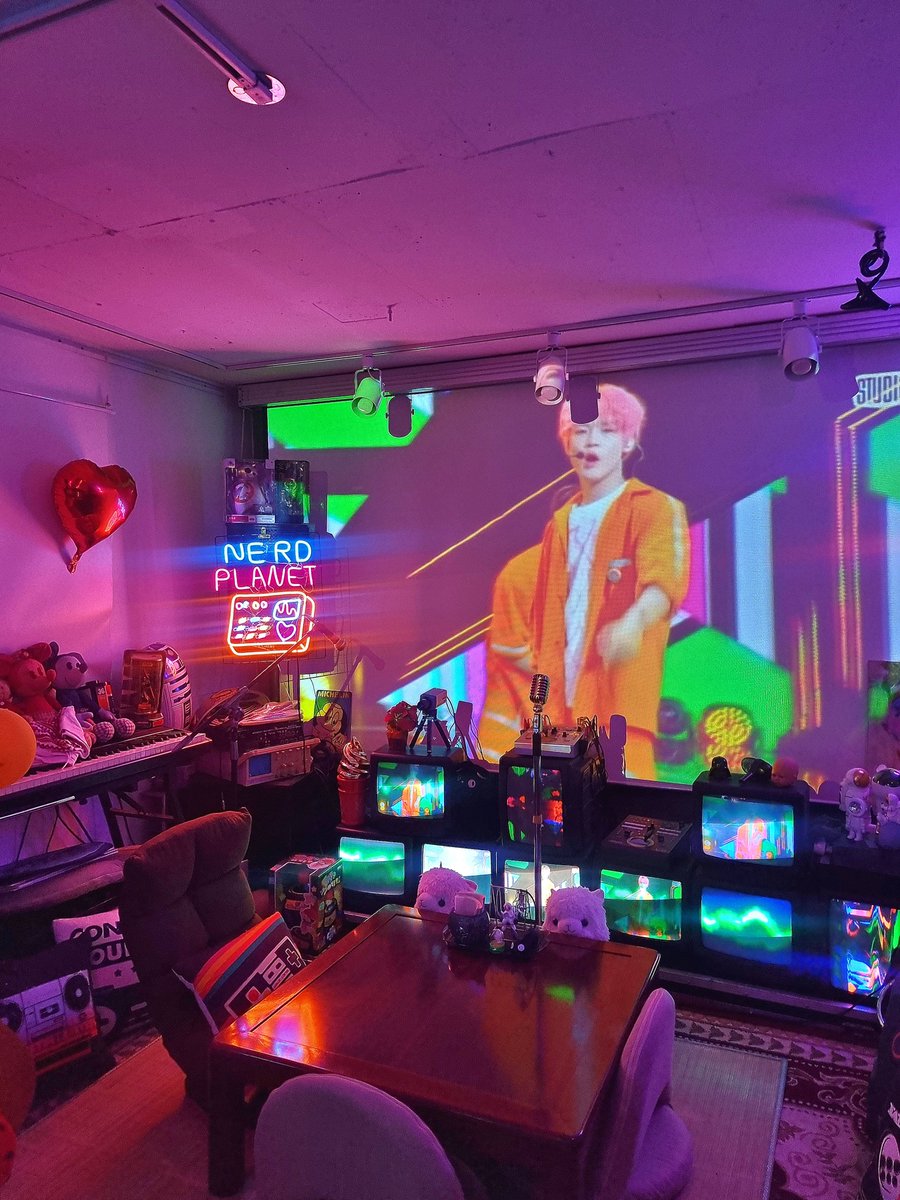 이름을 비워드릴 수도 있습니다 tweet media