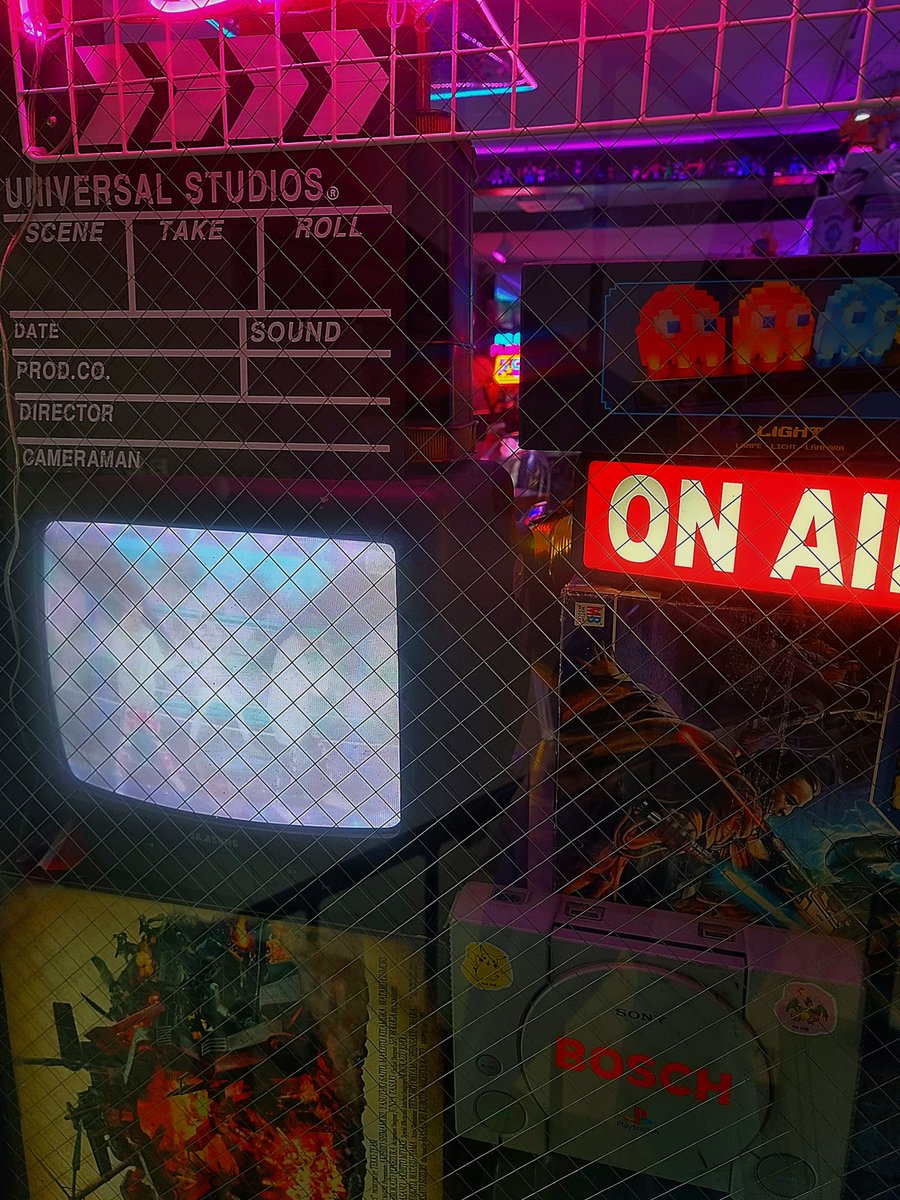 이름을 비워드릴 수도 있습니다 tweet media