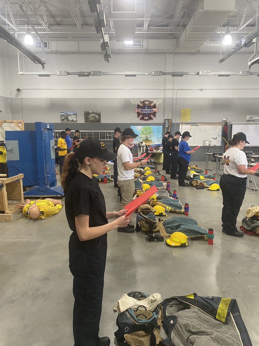 Penta Firefighter tweet media