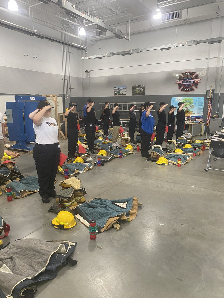 Penta Firefighter tweet media