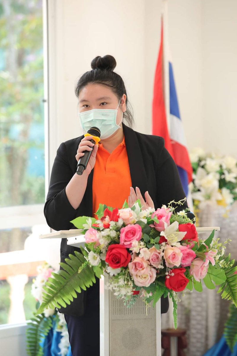 leongkahmun's tweet photo. Today, @Xiaomi_Thailand is very pleased to provide 300 sets of tablets and educational supplies to schools with the collaboration of Education Project Yuvabadhana Foundation to 8 schools 
nationwide to give the children more opportunities to use technology for further learning https://t.co/SCMDa1bchL