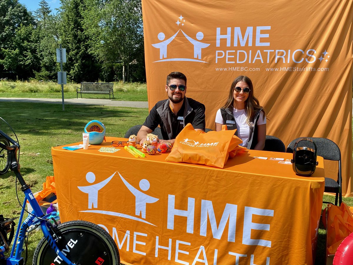 kdickenson1's tweet photo. After two intense years, it was wonderful to resume our @FraserValleyCDC annual Family Picnic! Thanks to Stolo Nation for performing drumming and to our many sponsors, partners, staff and volunteers who made this fun event happen! ☀️🕶🫧🧺🚲 https://t.co/Se0IZMv9Kg