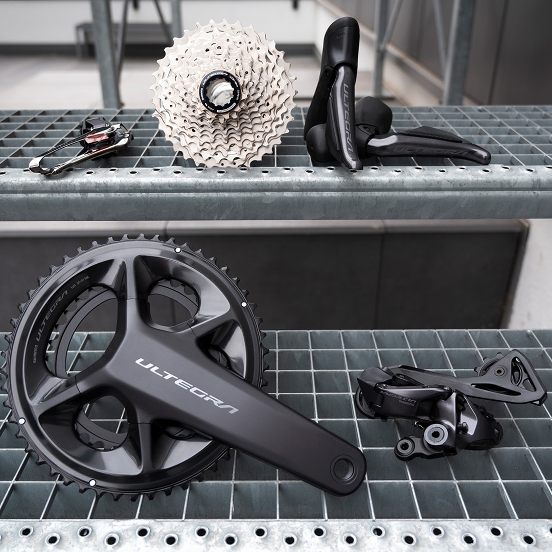 HSBIKEDISCOUNT's tweet photo. Are you ready for 12 speeds? ⚡️ The Dura-Ace and the Ultegra Di2 12s are in stock. Check the most successful road group from 2022 on our shop. 🤩

Dura Ace Di2 👉️ https://t.co/HOcFZS6BL2
Ultegra Di2    👉️ https://t.co/JF5Z985gR4 https://t.co/XaPznmZgAs