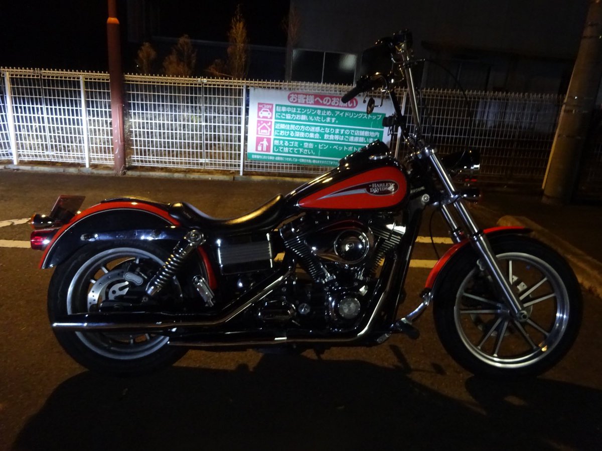 KenCb1100's tweet photo. フロントフェンダーとリアフェンダーはラバー塗装で黒にしようかな https://t.co/PCaLXIdZ4o