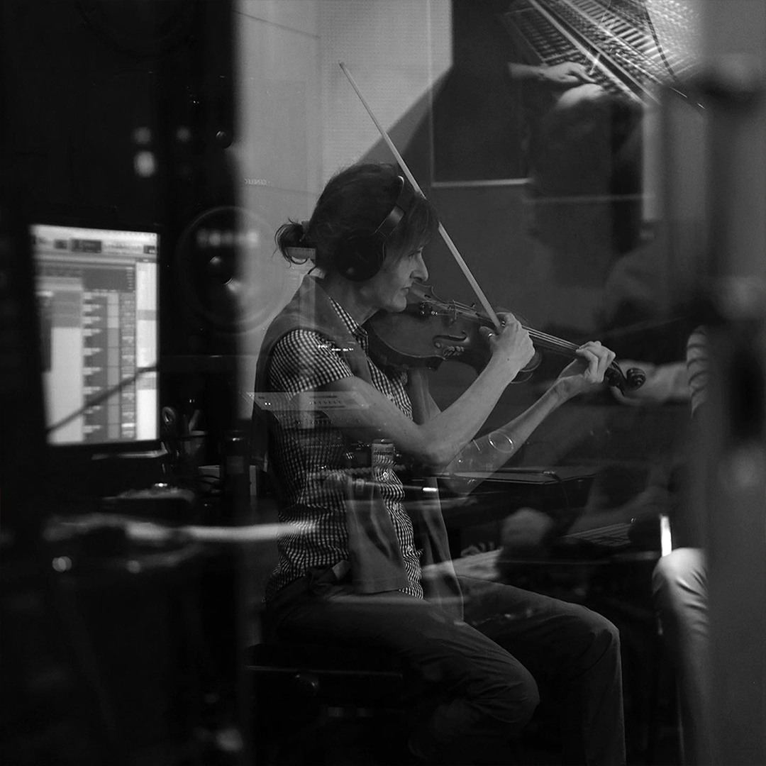 Miloco Studios (@milocostudios) on Twitter photo For this week’s #FeatureFriday we’re touring Rome’s Temple of Sound – the majestic <a href="/ForumRecStudios/">Forum Studios</a>!
Info: milocostudios.com/studios/forum-…
Enquiries 📩 bookings@miloco.co.uk
#RecordingStudio #MusicIndustry #MusicProduction For this week’s #FeatureFriday we’re touring Rome’s Temple of Sound – the majestic <a href="/ForumRecStudios/">Forum Studios</a>!
Info: milocostudios.com/studios/forum-…
Enquiries 📩 bookings@miloco.co.uk
#RecordingStudio #MusicIndustry #MusicProduction