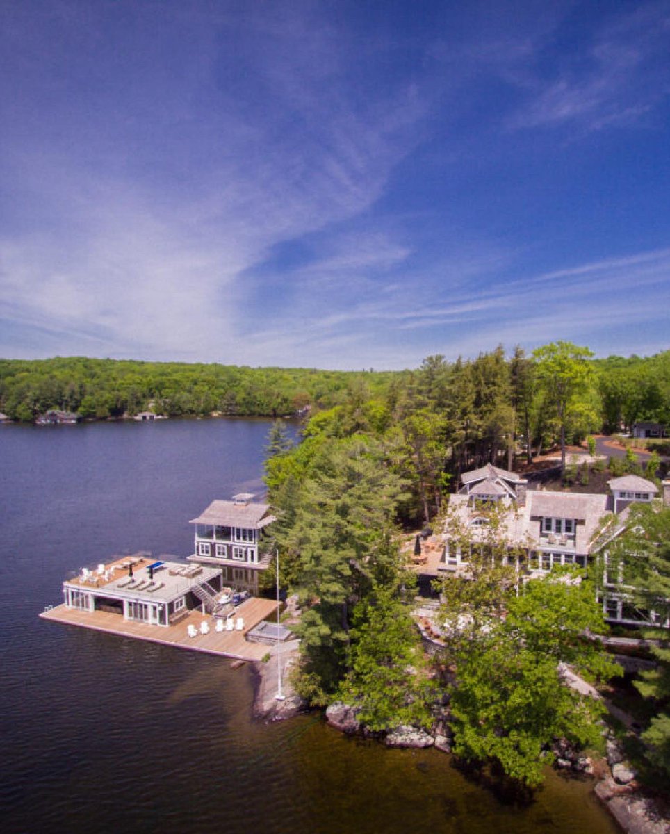 clarkemuskoka's tweet photo. NEW LISTING: Views from Evergreen Point
$21,995,000
Lake Rosseau / 4,383 sqft / 2.02 Acres / Southwest Exposure / 572' Frontage / 6 Beds / 8 Baths
https://t.co/xpXOSvLMfc
#newlisting #hirealocalrealtor #muskoka #lakerosseau #evergreenpoint https://t.co/JbvgBq29VH