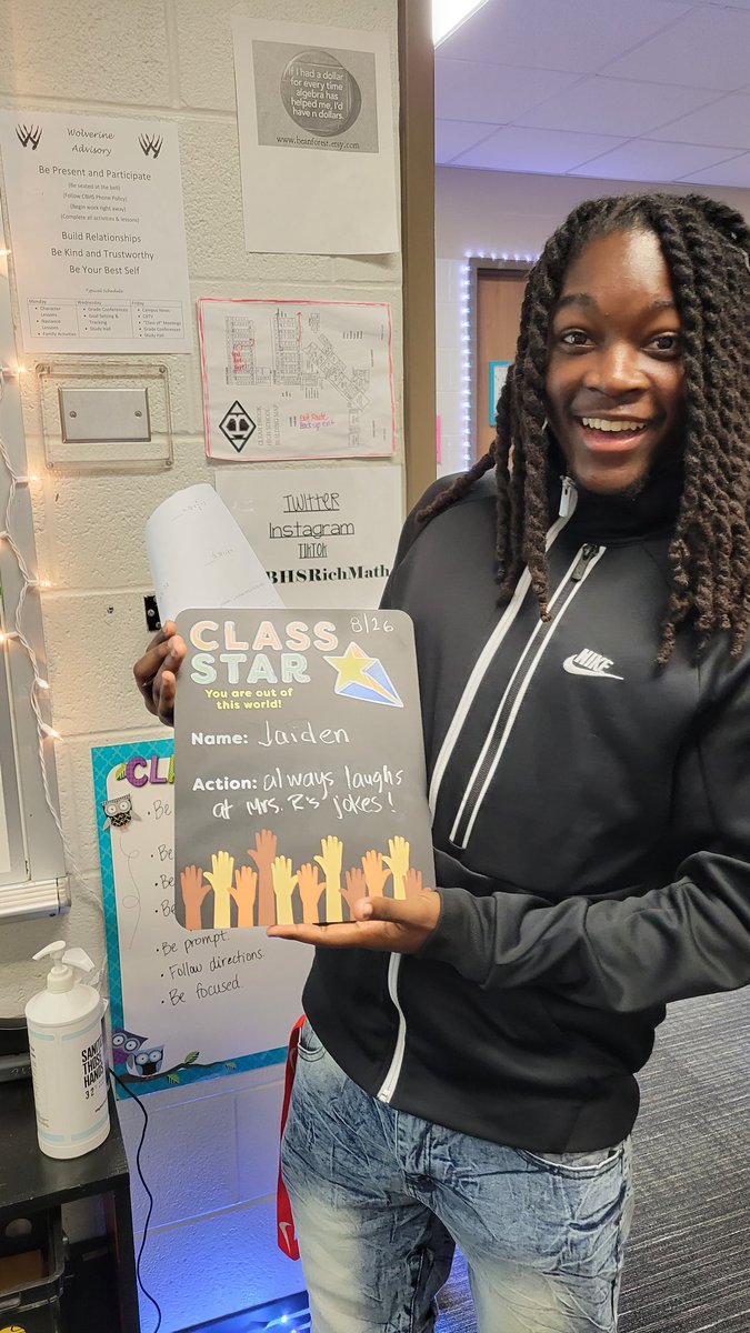 CBHSRichMath's tweet photo. Jaiden is the Class Star for 2nd Period today! Clearly he would be with that #corevalue action of #caring and having #thatteacher @ClearBrookHS @ClearCreekISD @CBWolverineFB @ccisdlearns #careacter @CharacterStrong #teacherlife @ShayLo76 https://t.co/a76VSpnuec