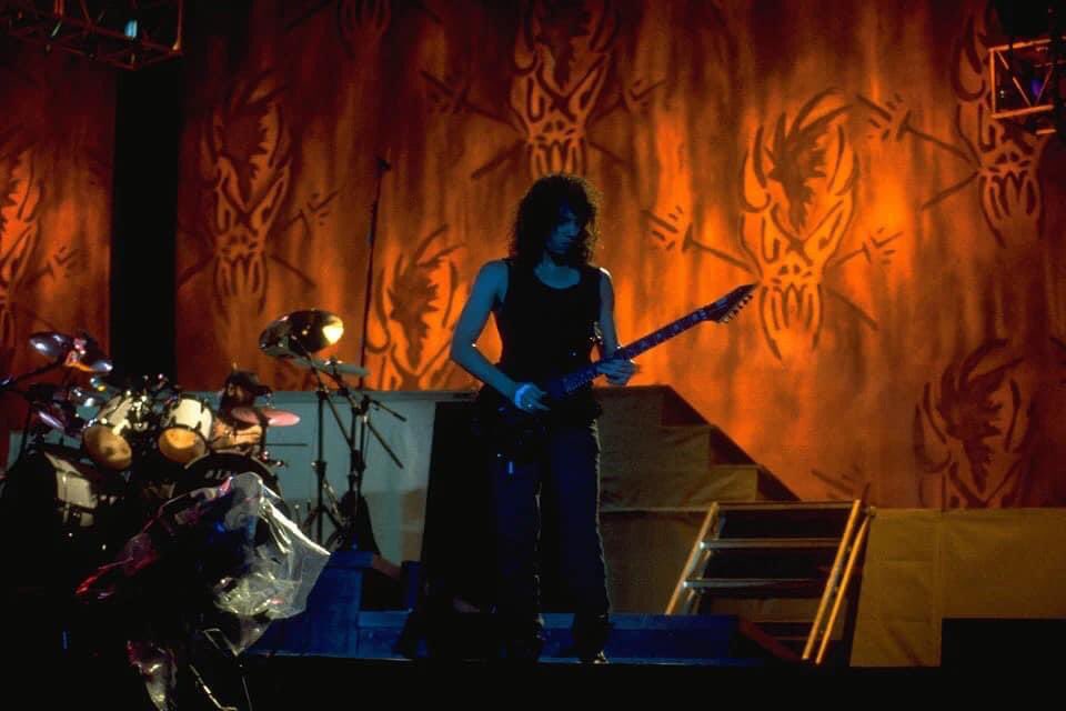 MetSince1981's tweet photo. 📸 @Metallica: Presentación en el "Monsters Of Rock" en Donington Park de Castle Donington, Inglaterra 🏴 26 de Agosto 1995. Tour: Escape from the Studio’95.
#Metallica #MonstersOfRock #MonstersOfRock95 #EscapeFromTheStudio #METALLICAMetalUpYourAss🗡🚽 https://t.co/918JhSo3d1