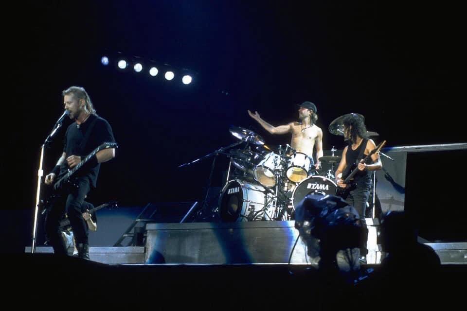 MetSince1981's tweet photo. 📸 @Metallica: Presentación en el "Monsters Of Rock" en Donington Park de Castle Donington, Inglaterra 🏴 26 de Agosto 1995. Tour: Escape from the Studio’95.
#Metallica #MonstersOfRock #MonstersOfRock95 #EscapeFromTheStudio #METALLICAMetalUpYourAss🗡🚽 https://t.co/918JhSo3d1