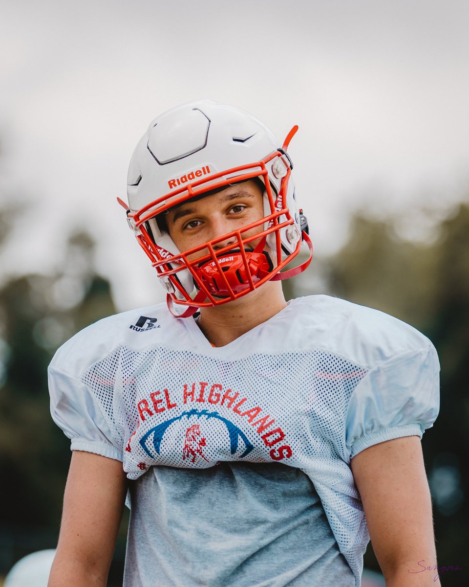 LH Mustang Football tweet media