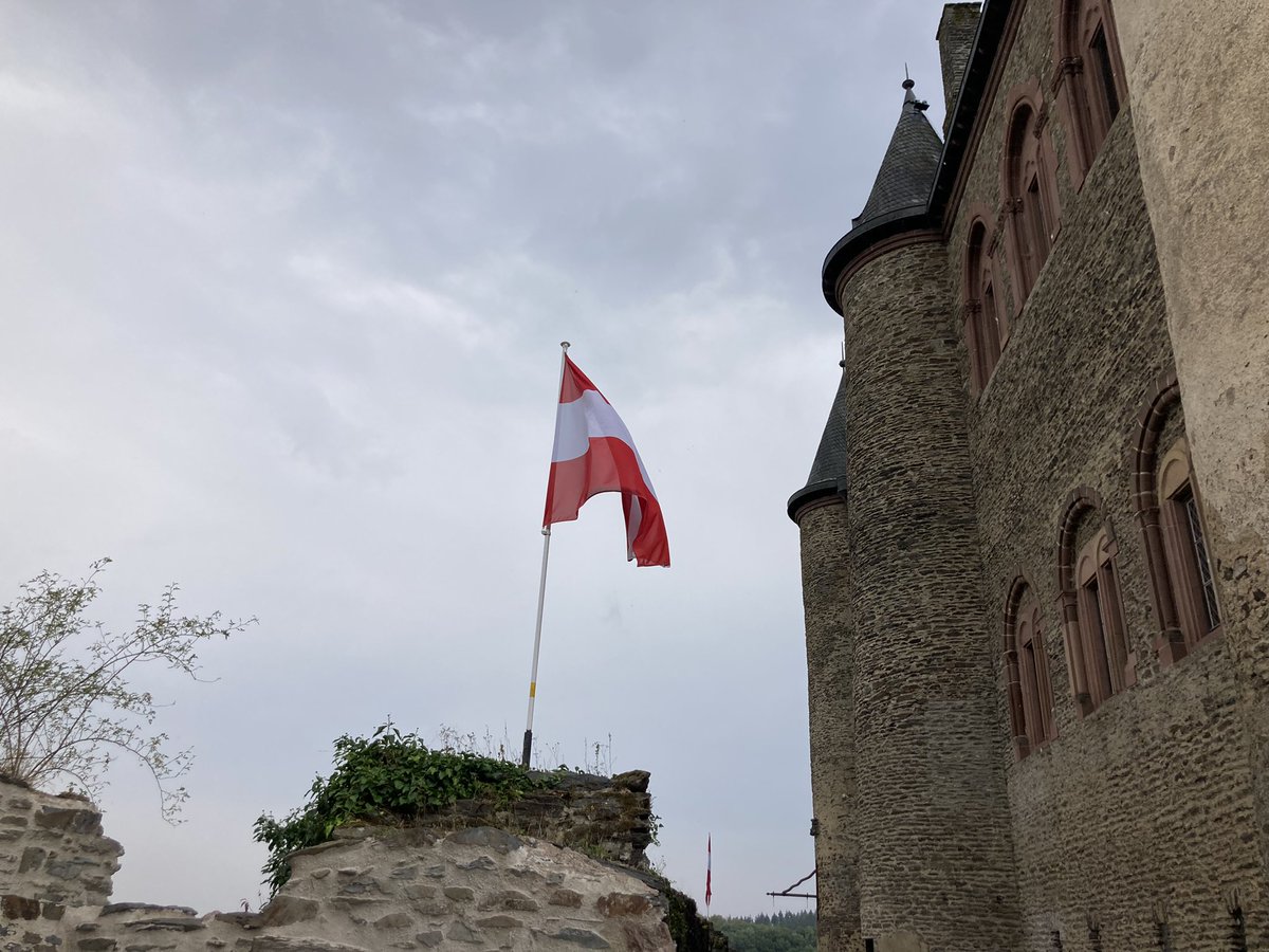 euro_tour's tweet image. ヴィアンデン城。城内。