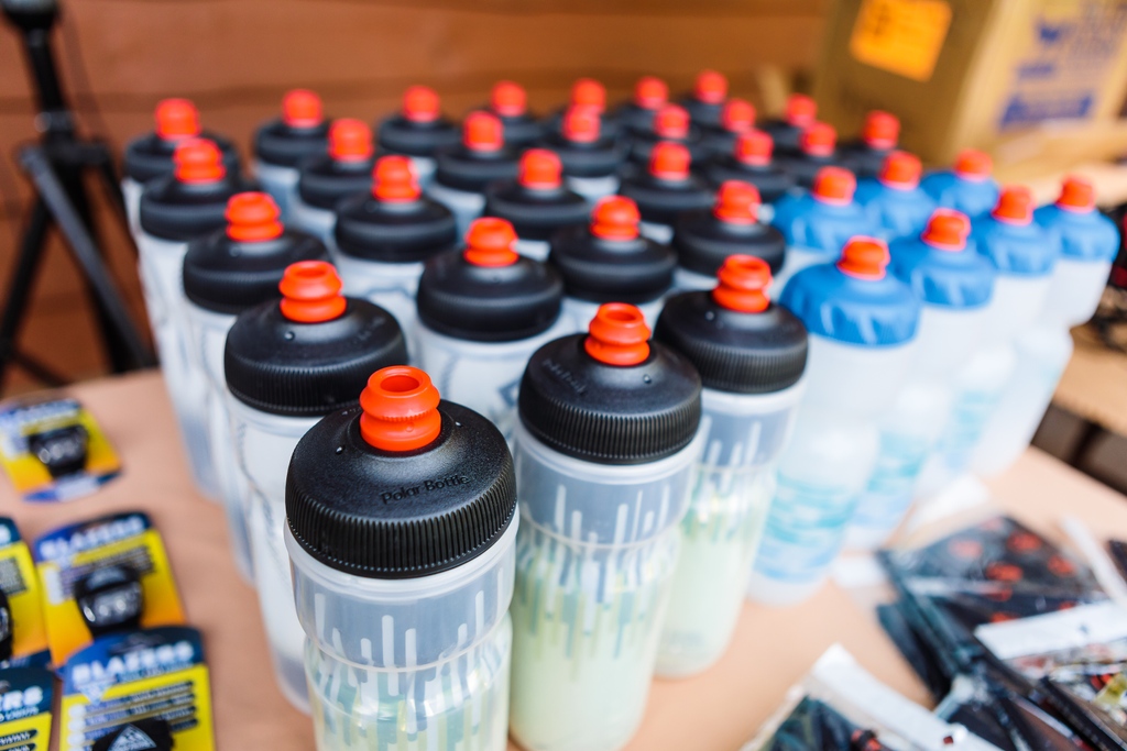 usadventurerace's tweet photo. #USARAnationals Gear UPDATE:  Water filtration/treatment is mandatory. All the TAs are by creeks or rivers. No water will be provided at TAs by race officials.
#weARtogether #gearjunkie #toyotatundra https://t.co/tVbkqWofa7