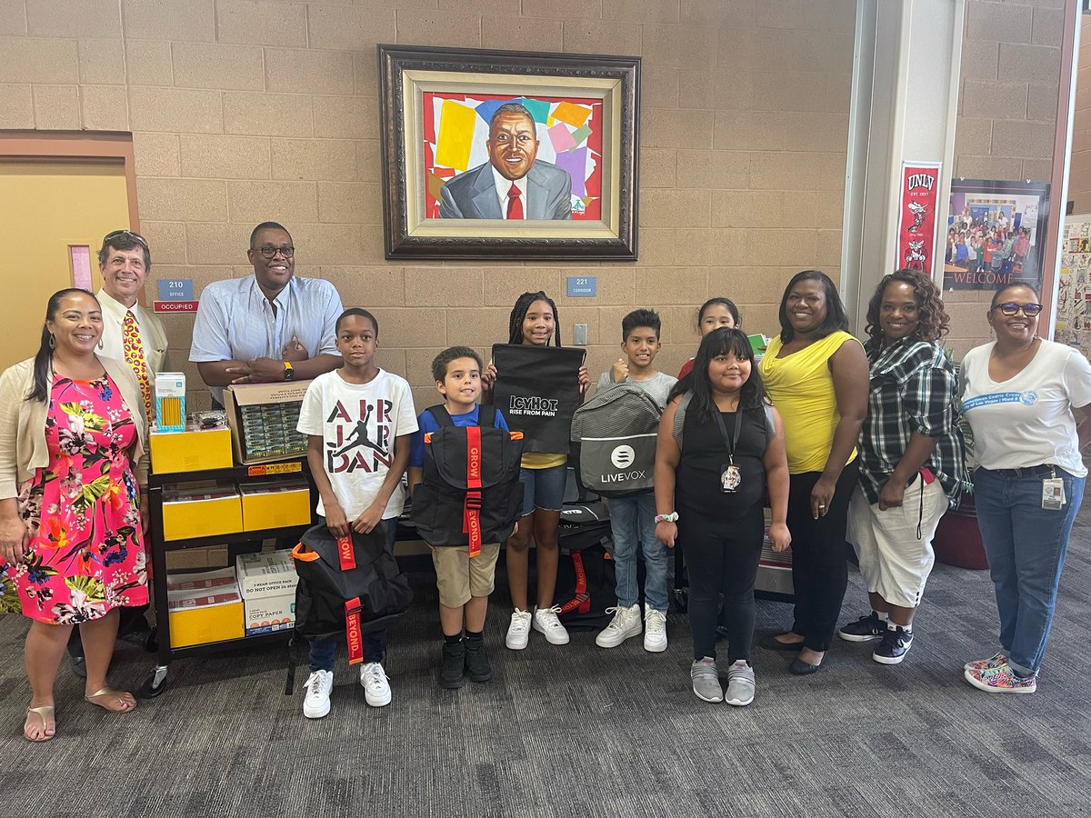 Booker Bobcats would like thank <a href="/CouncilmanCrear/">Councilman Cedric Crear</a> for his generous donation of school supplies and backpacks! 

#councilmancrear #schoolsupplies #thankyou #bookerbobcats #backtoschool #donation