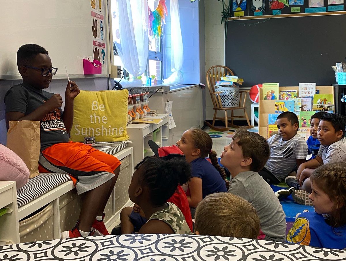 Today we finished up our all about me bags! Getting to know our friends a little better this week has been so much fun! #SweetSecondGrade #ShawneePride <a href="/SHAWNEE_ECS/">Shawnee ECS</a>