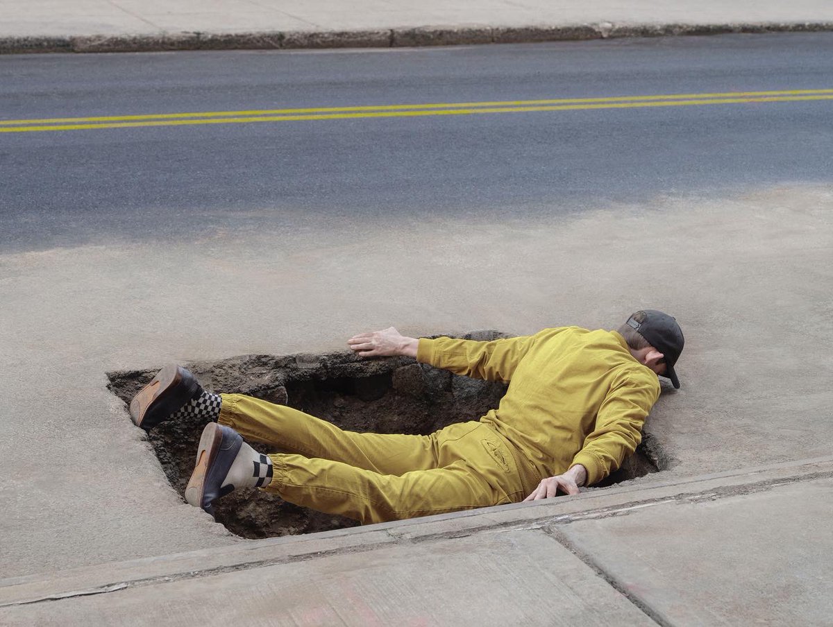 ben_zank's tweet photo. If you see a sinkhole let me know https://t.co/5XMJ9e2IBT