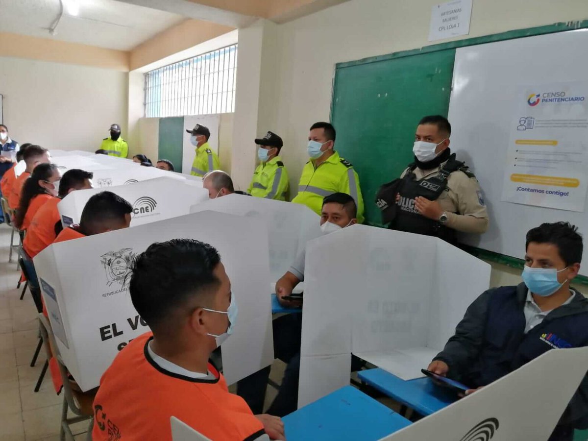 Cárcel de Loja con nuevo director, además, terminó el censo 
Detalles aquí ⬇ radioboqueronfm.com/carcel-de-loja…