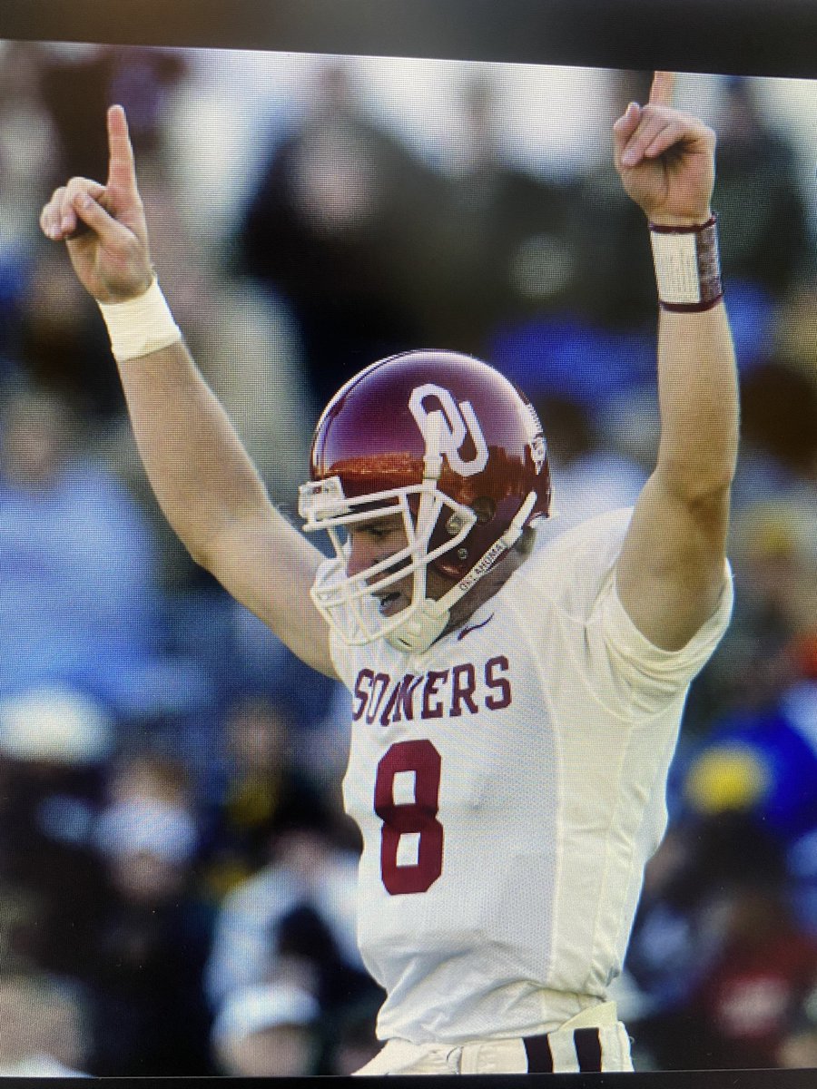 GTgolfHYBL's tweet photo. Nate Hybl many days until the season opener 😎 #Boomer @OU_Football @OU_Athletics @OU_MGolf @NateHybl https://t.co/SjBbsSP1hO